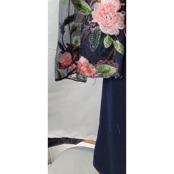 Club L London Size 14 Navy Embroidered Floral Sheer Bell Sleeve Cocktail Dress - Picture 6 of 8